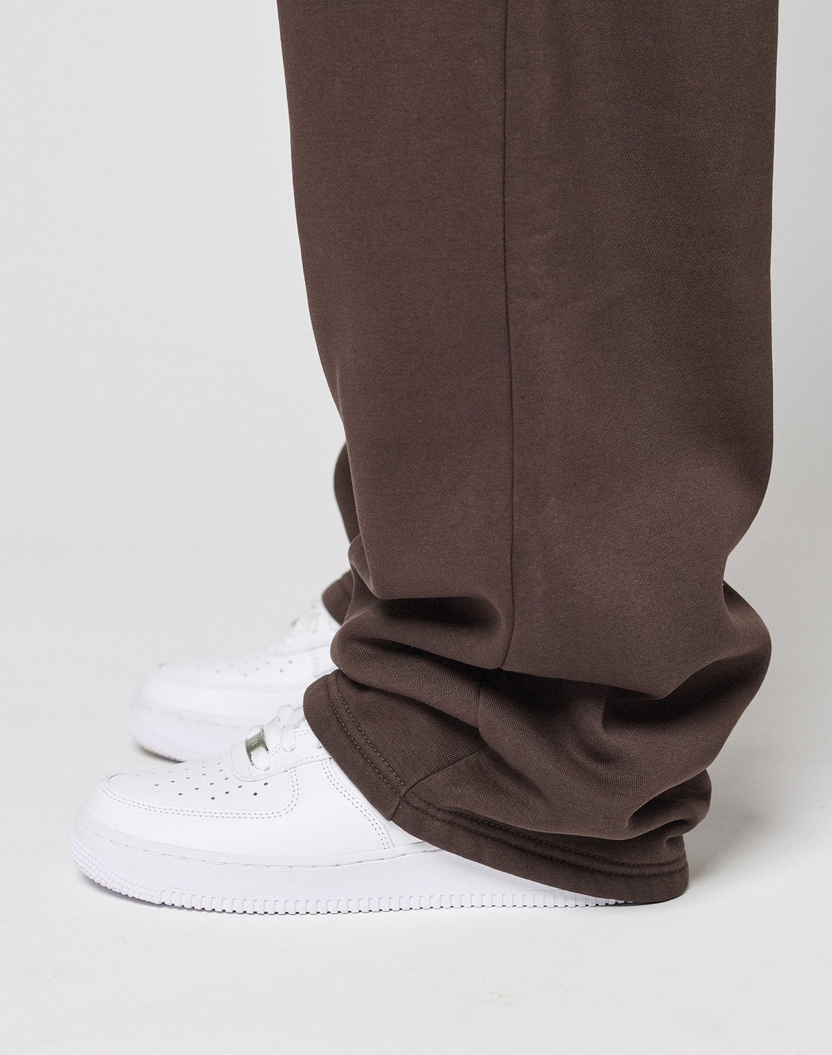 Basic Wide Jogger