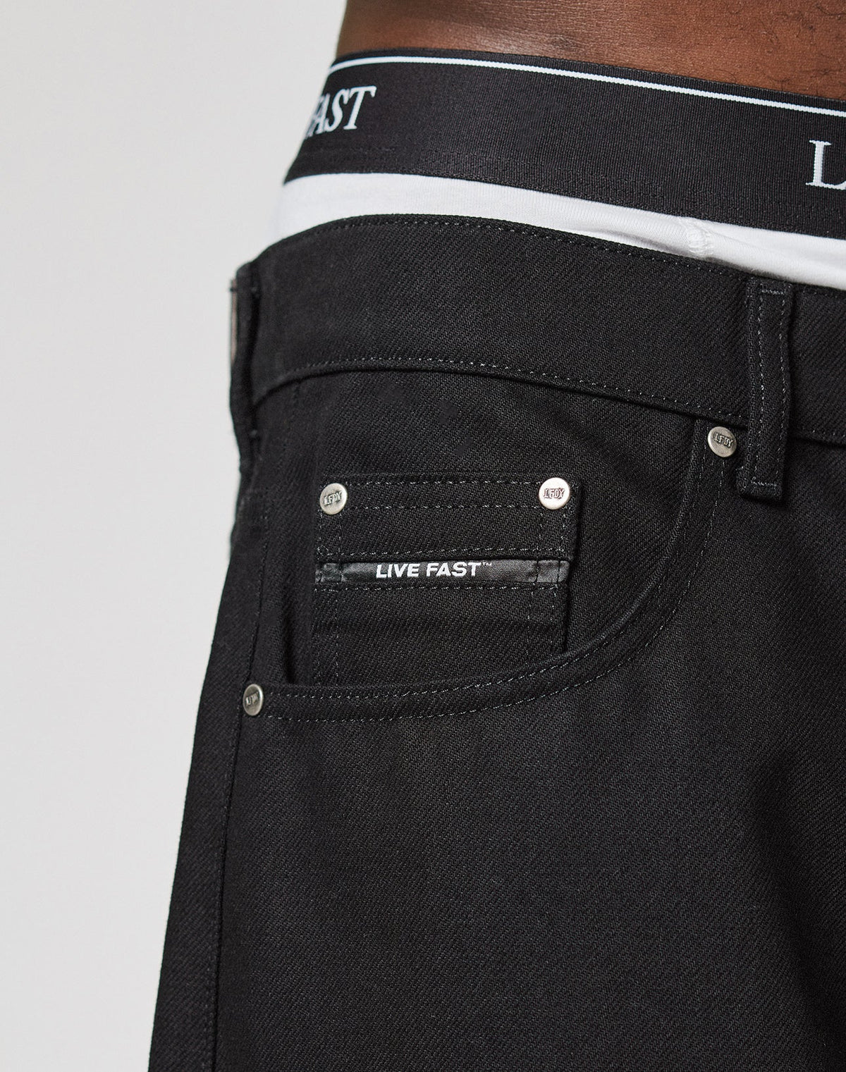 LFDY Baggy Raw Denim