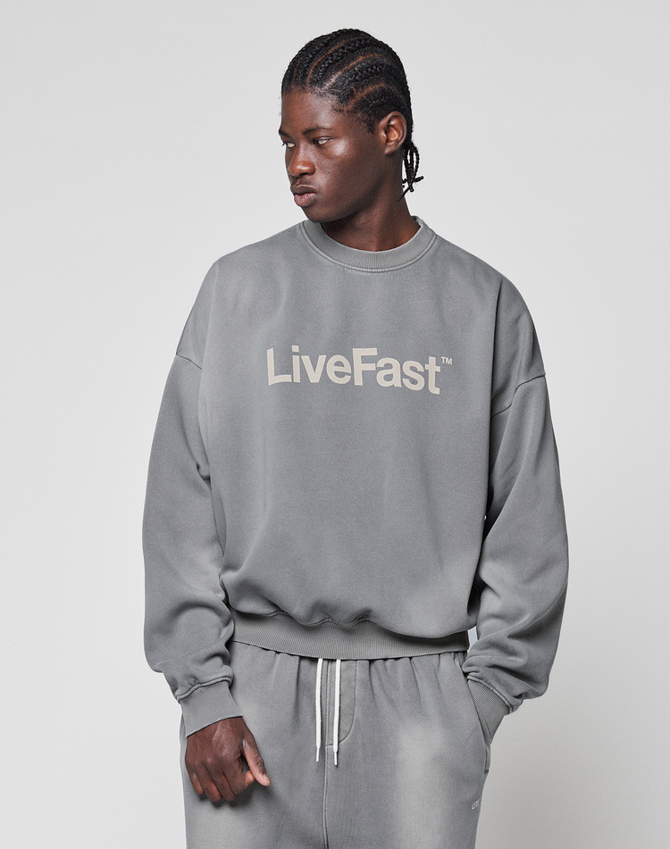 Basic LiveFast Sweater