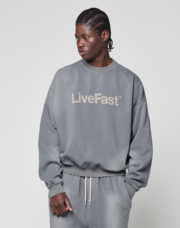 Basic LiveFast Sweater
