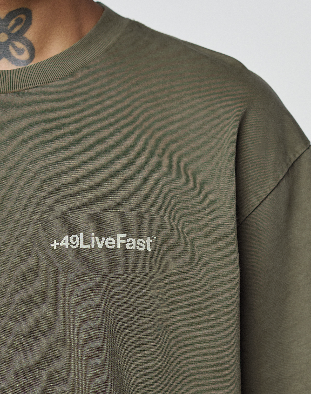 Basic +49 Chest Tee