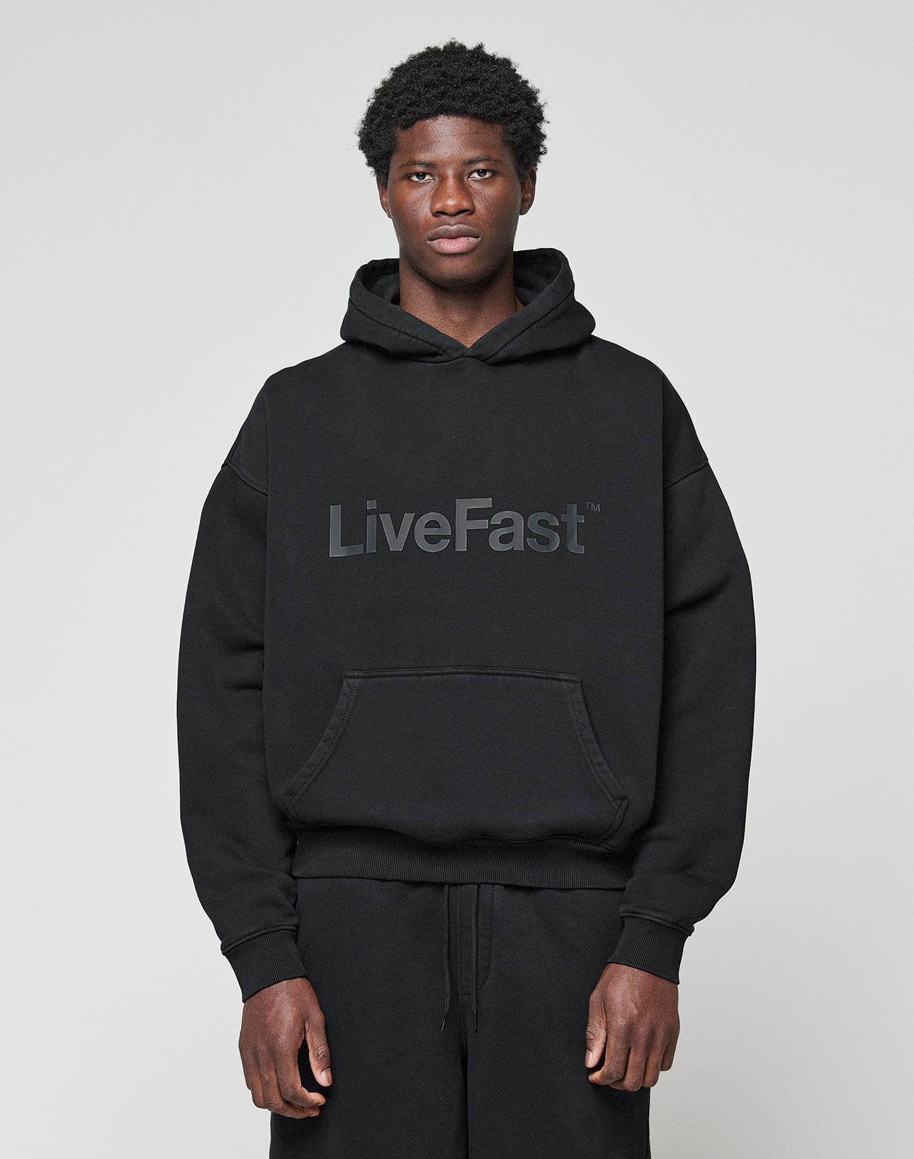 Basic Livefast Hooded