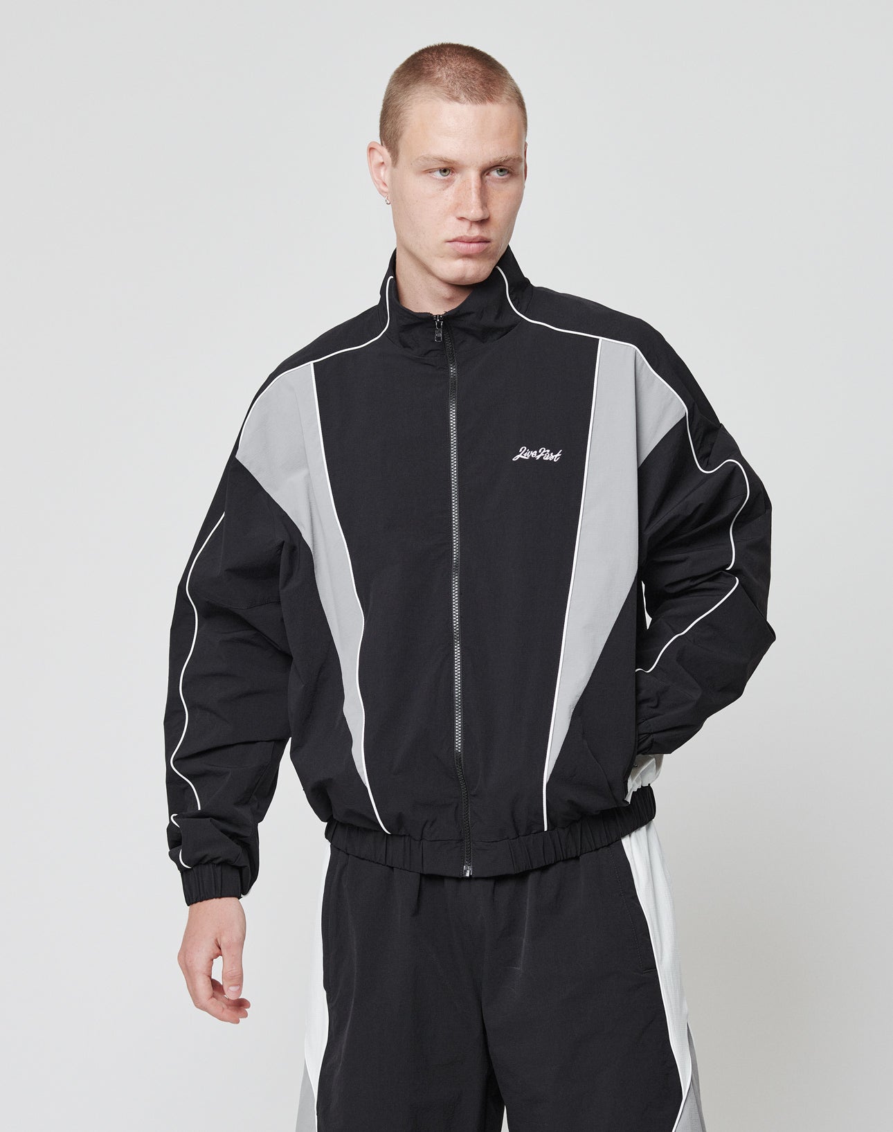 Basic Nylon Trackjacket