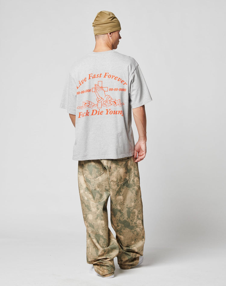 LFDY Praying Tee