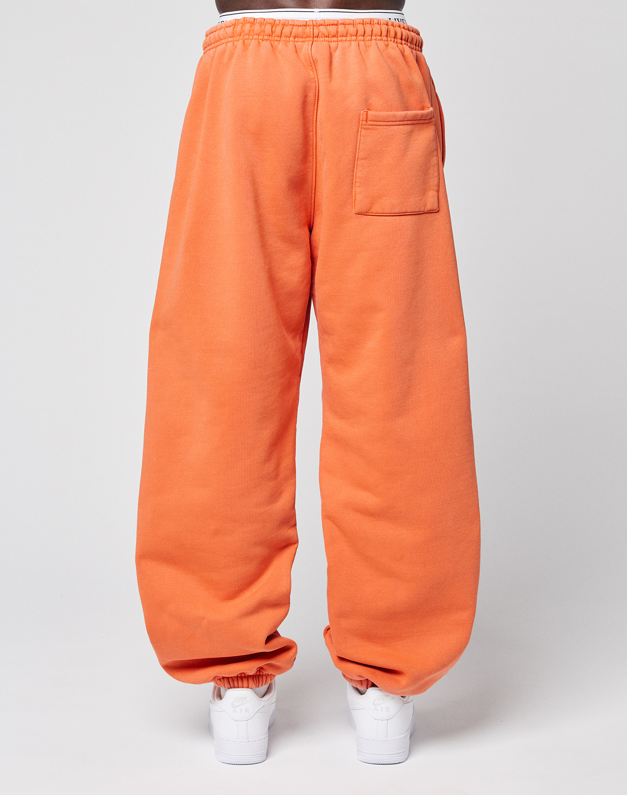 LFDY 40 Wide Cuff Jogger