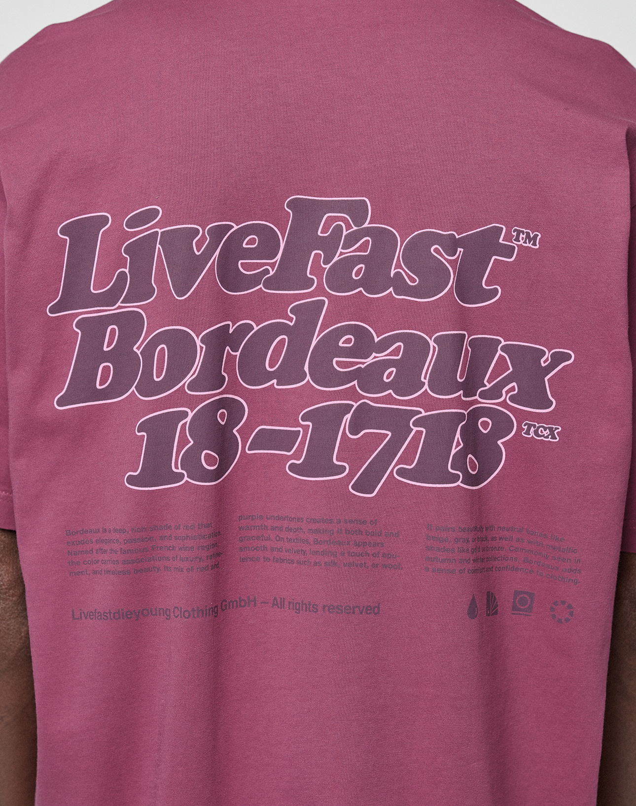 Basic 210 Tee