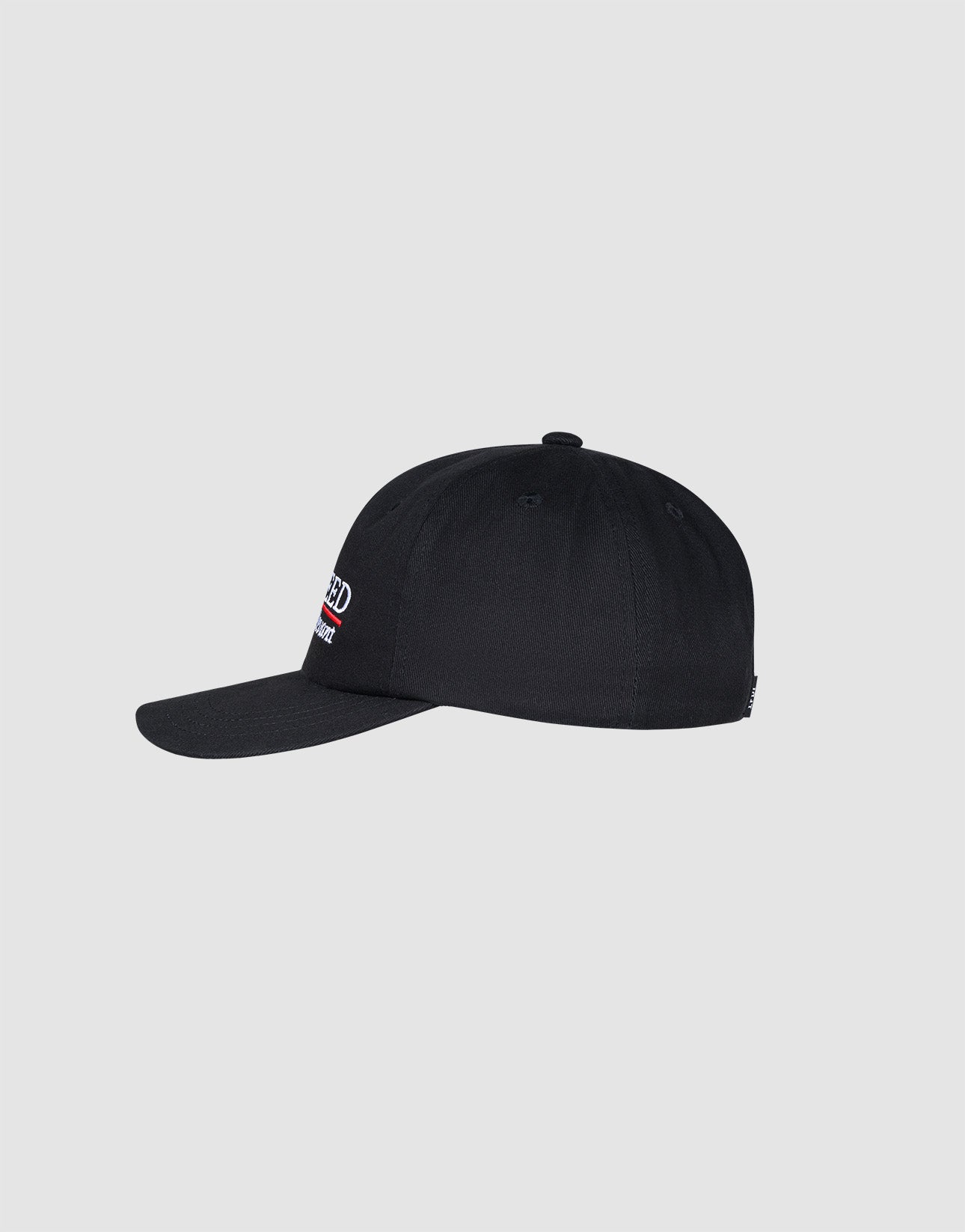 The LFDY Guaranteed Cap by LIVE FAST DIE YOUNG is shown in black, side profile, against a light gray background. It features a curved brim, subtle front left embroidery, and an easy Snapverschluss closure.