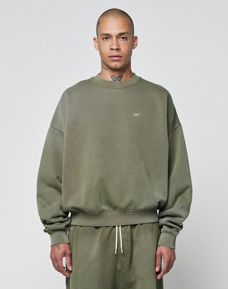Basic Chest Sweater