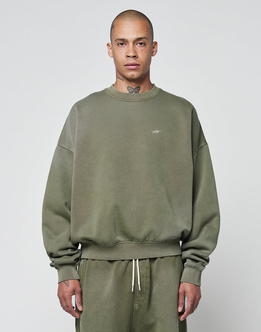 Basic Chest Sweater