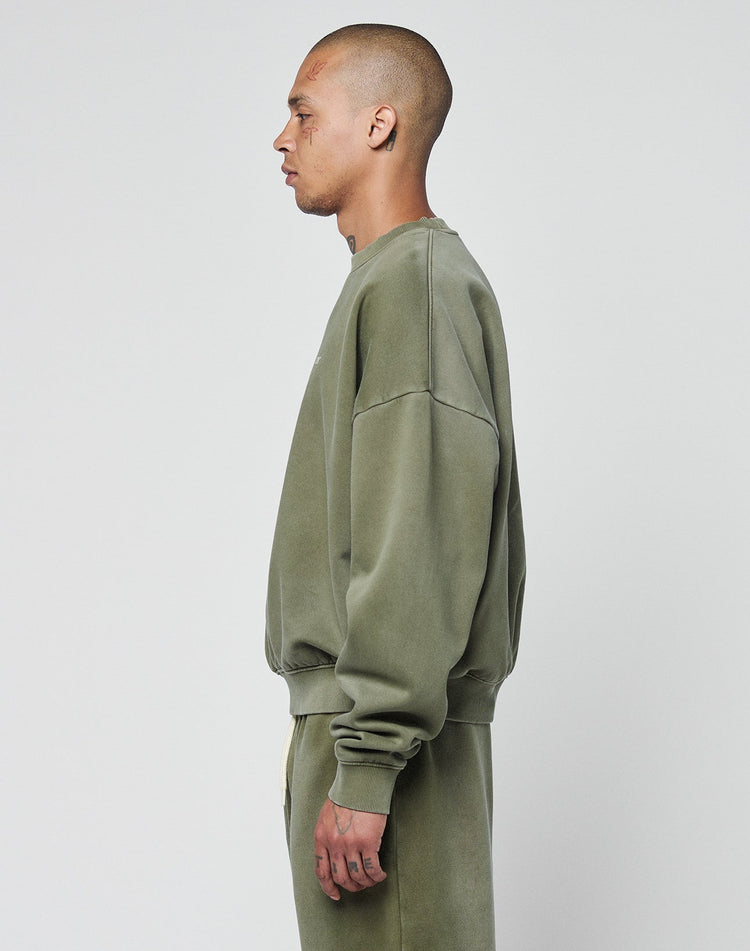 Basic Chest Sweater