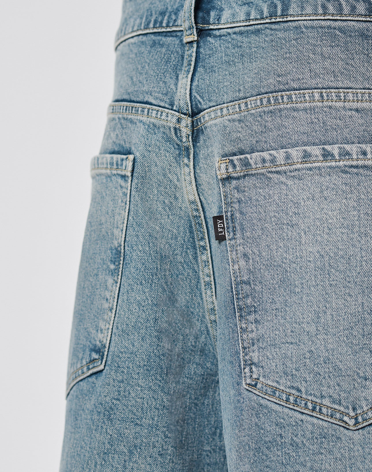 LFDY Tire Tracks Jorts