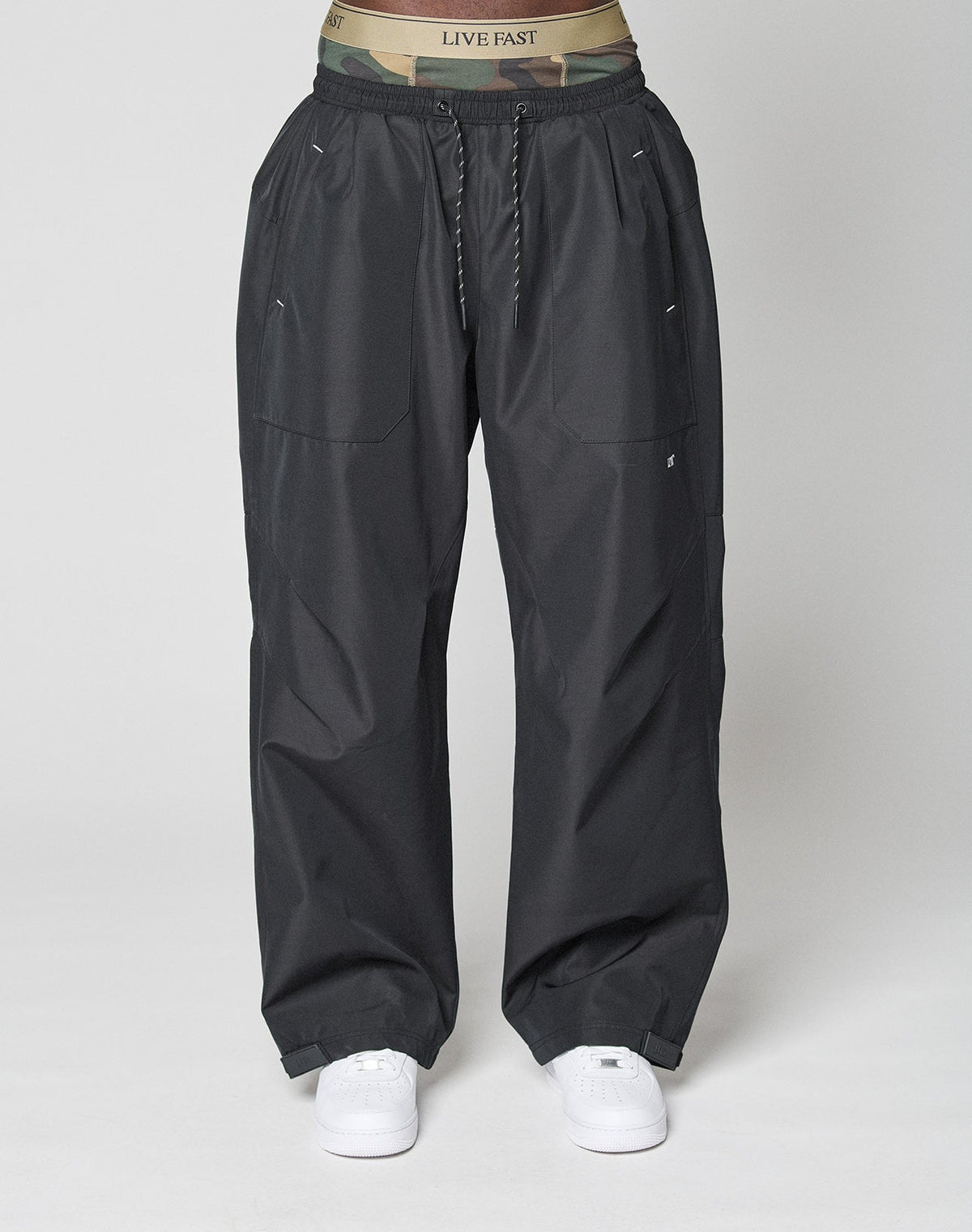 LFDY Baggy Shell Pants