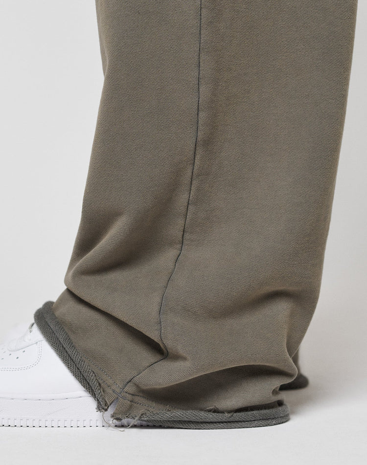 LFDY Ripped Sweatpants