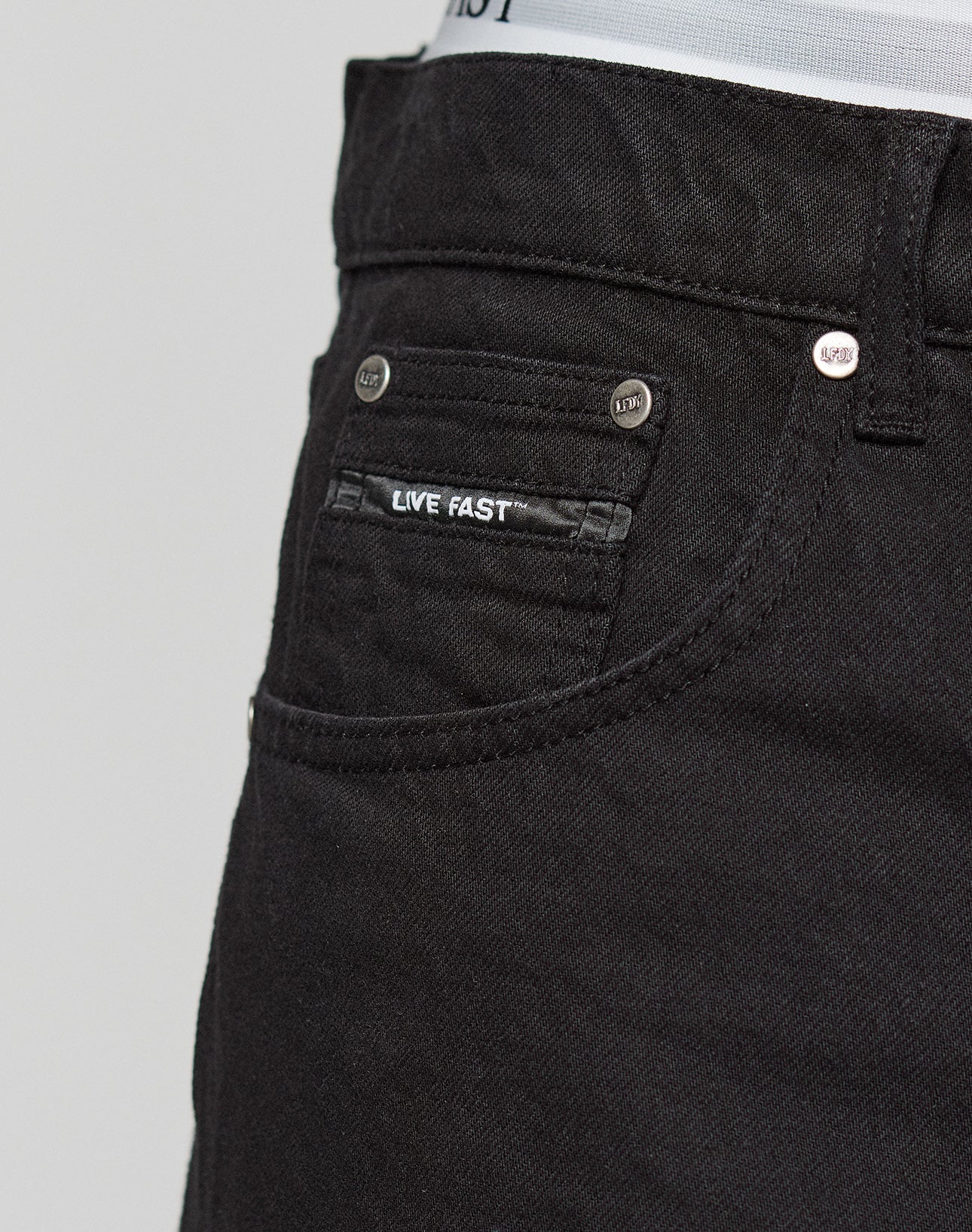 LFDY Straight Denim
