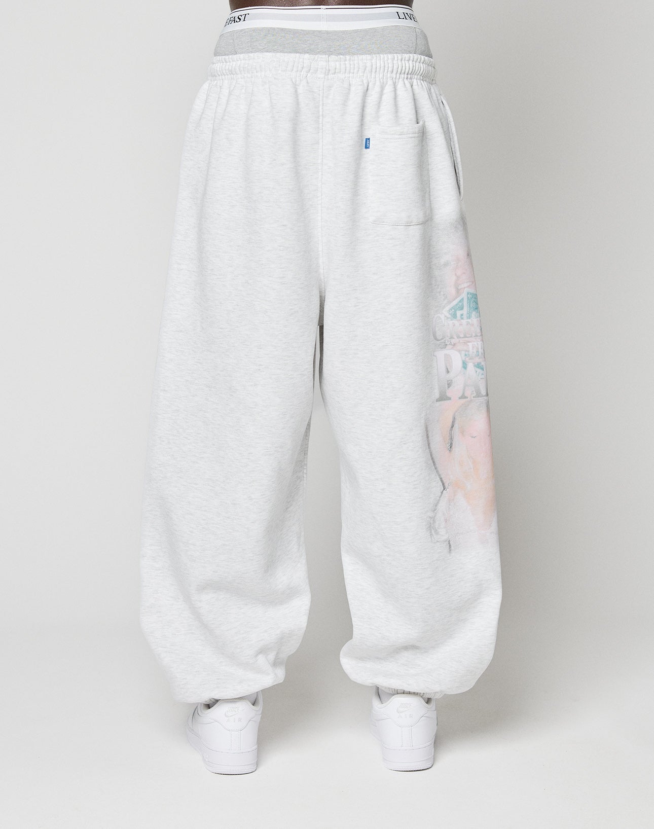 LFDY Greetings Jogger