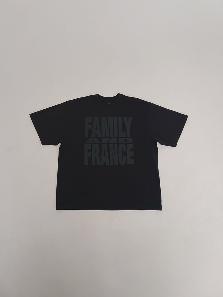 LFDY Family & France Tee