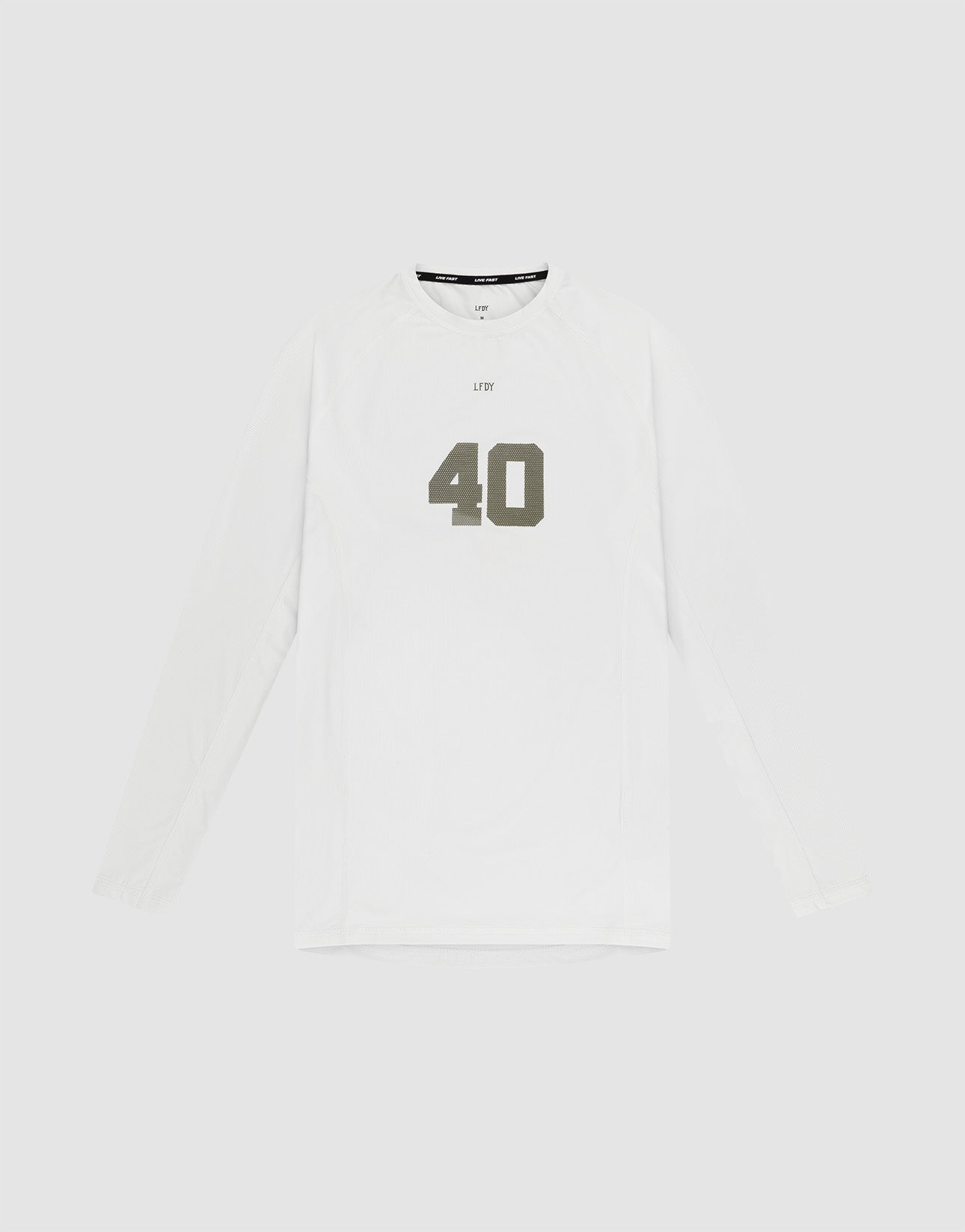 The LFDY Performance Slim Longsleeve by LIVE FAST DIE YOUNG is a plain white, slim-fit shirt with a bold dark gray "40" on the chest, leichtes Obermaterial, and mesh insert, shown on a light gray background. | plain