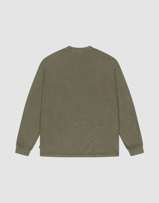 The Basic Longsleeve by LIVE FAST DIE YOUNG is an olive-green, oversize-fit top with a crew neckline and elastic cuffs, made from 100% Baumwolle and shown from the back on a plain light background.