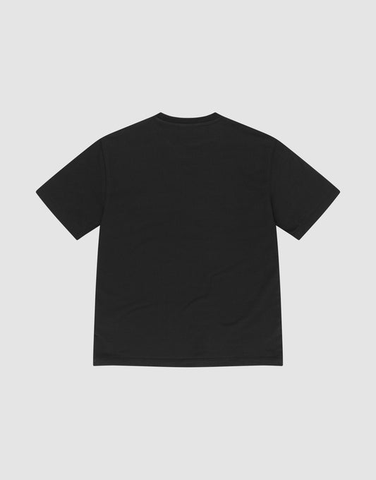 The LFDY Slim Tee by LIVE FAST DIE YOUNG is shown laid flat on a light gray background, displaying the plain black back. The slim fit shirt has no visible designs, logos, or Flag-Label and is made from hochwertige Baumwolle.