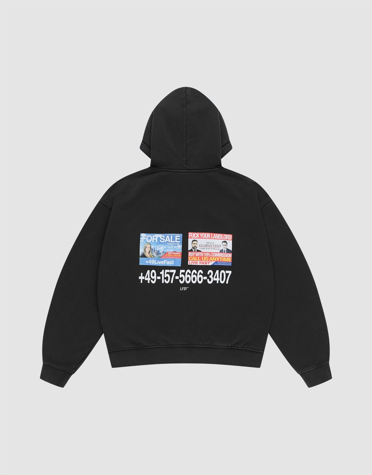 The Live Fast Call Us Hooded von LIVE FAST DIE YOUNG ist ein Oversize-Hoodie aus Baumwolle mit buntem Front- und Backprint sowie großer weißer Telefonnummer am Rücken – ideal für einen auffälligen Streetwear-Look. | plain