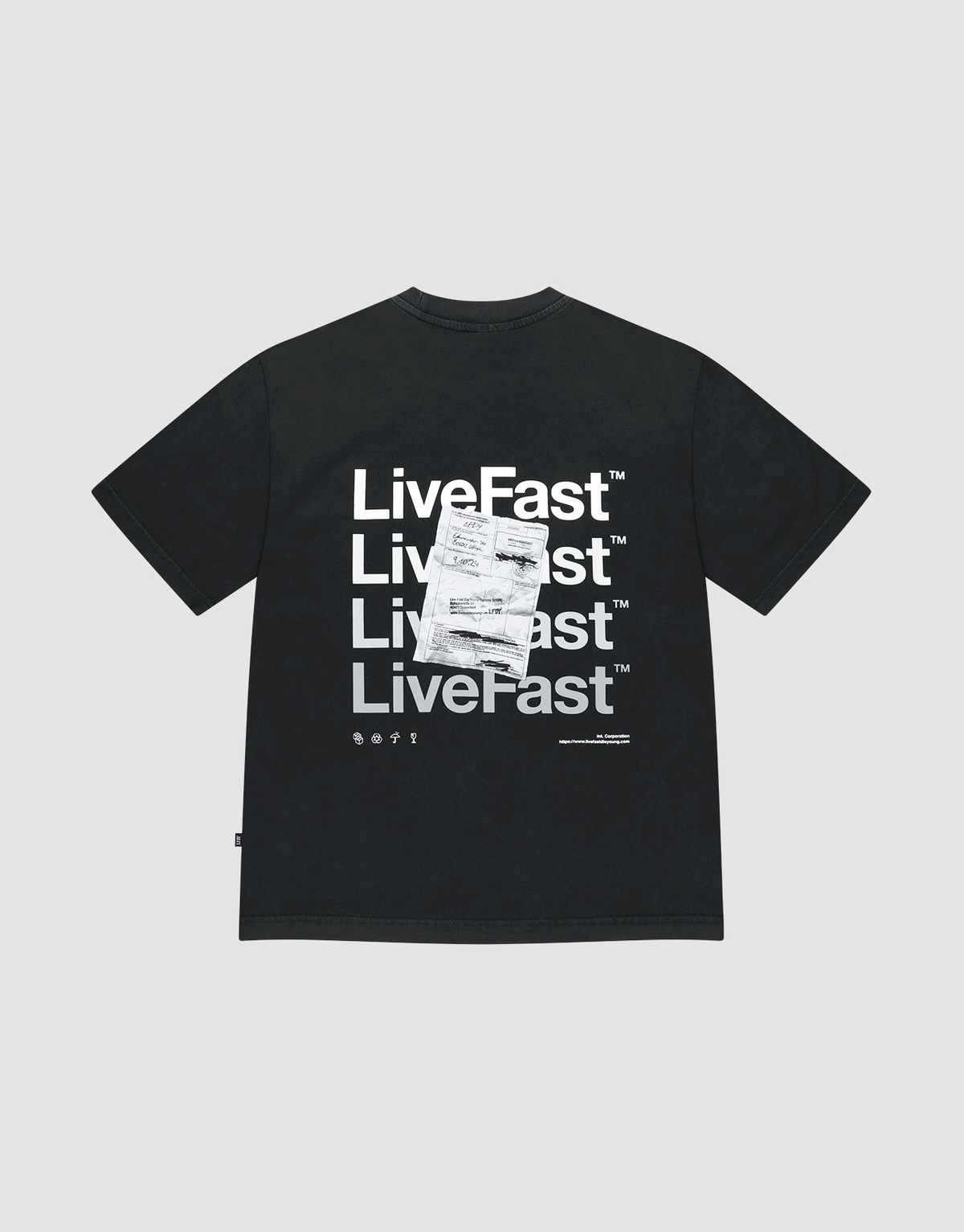LIVE FAST DIE YOUNG's Basic Evidence Tee is an oversize black shirt featuring repeated white LiveFast™ text and a bold receipt graphic backprint. Made of 100% cotton (Baumwolle), shown on a plain light gray background. | plain