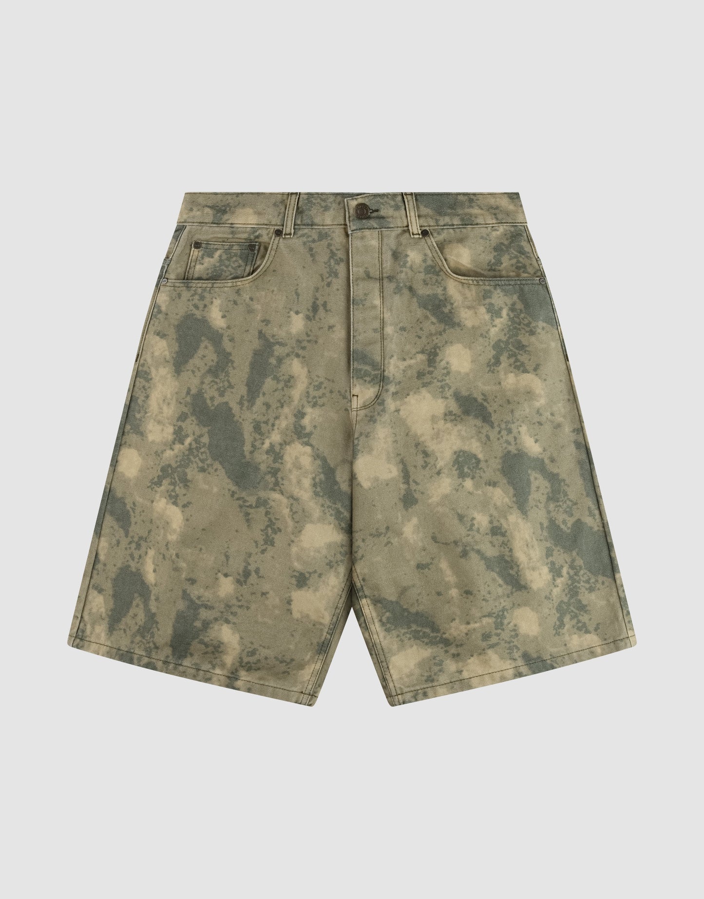 LIVE FAST DIE YOUNG Canvas Shorts: Green and beige camo denim with front/back pockets, straight leg, baggy fit, button and zipper closure; made from 100% cotton. Displayed flat on a plain white background.